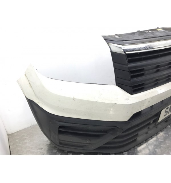 Бампер передний бу для Volkswagen Crafter 2 2.0 TDi,  2019 г.