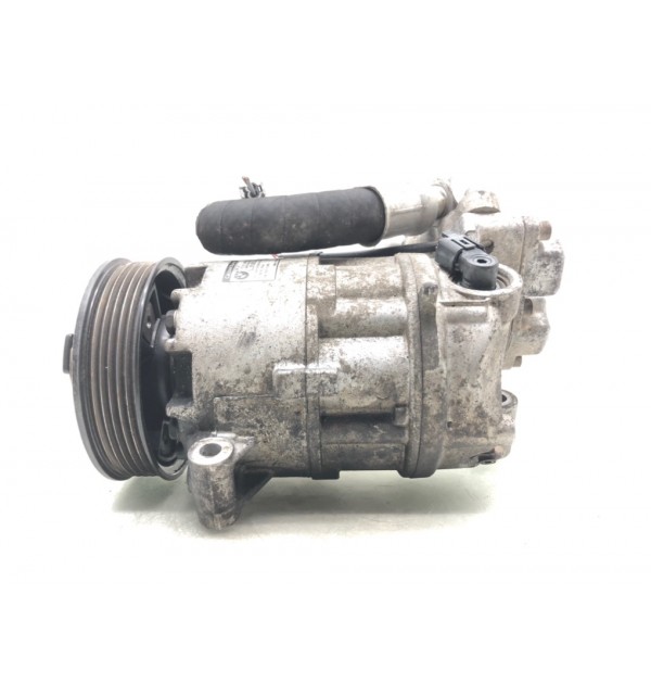 Компрессор кондиционера бу для BMW 3 E90/E91/E92/E93 2.0 i,  2006 г.