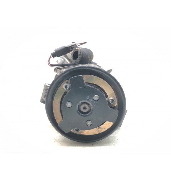 Компрессор кондиционера бу для BMW 3 E90/E91/E92/E93 2.0 i,  2006 г.
