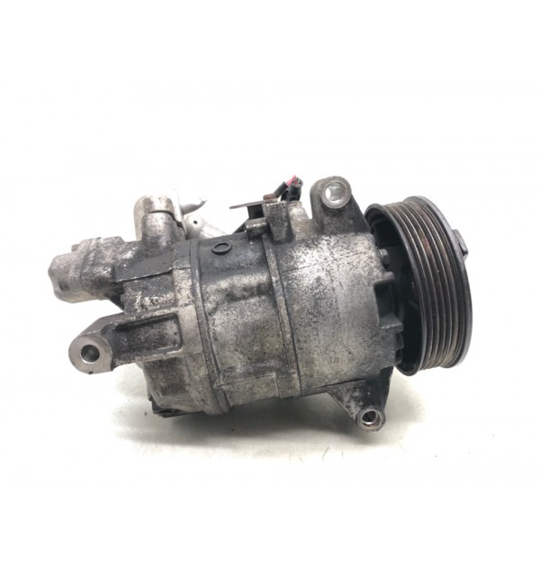 Компрессор кондиционера бу для BMW 3 E90/E91/E92/E93 2.0 i,  2006 г.