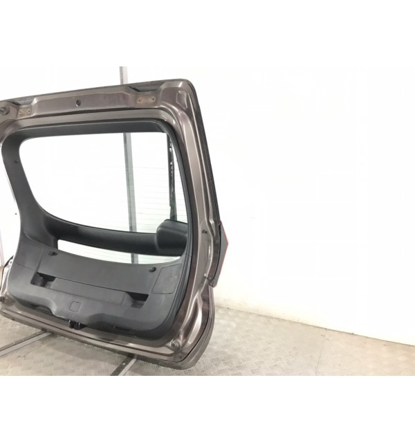 Крышка багажника бу для Honda Civic 9 1.6 D,  2013 г.