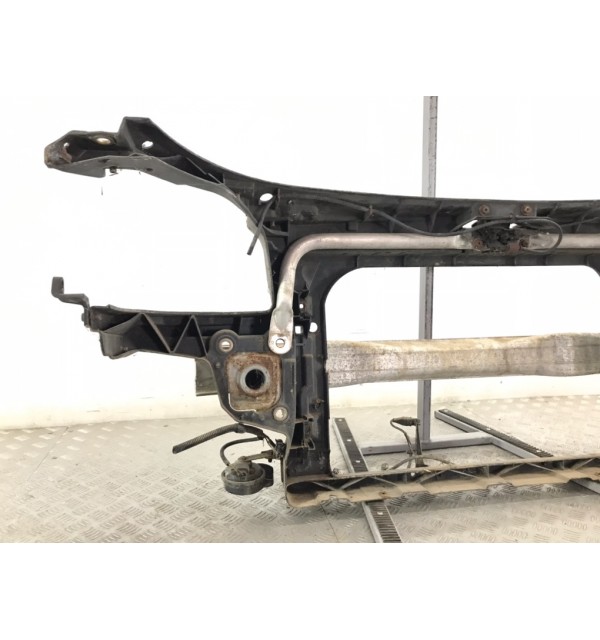 Панель передняя (телевизор) бу для Audi TT 1 1.8 Ti,  2003 г.