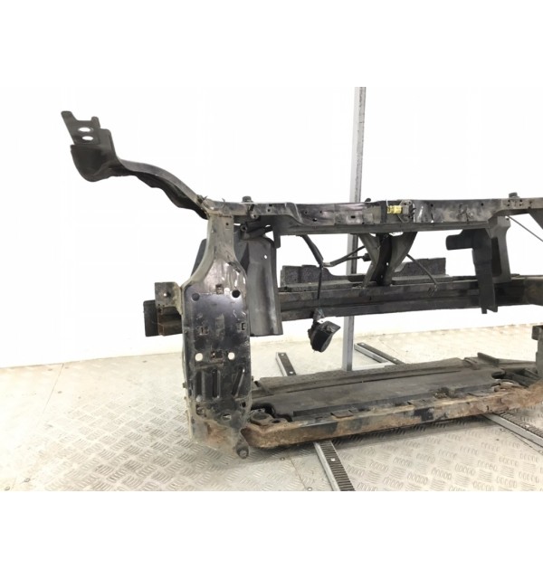 Панель передняя (телевизор) бу для Nissan Qashqai+2 1 1.5 DCi,  2009 г.