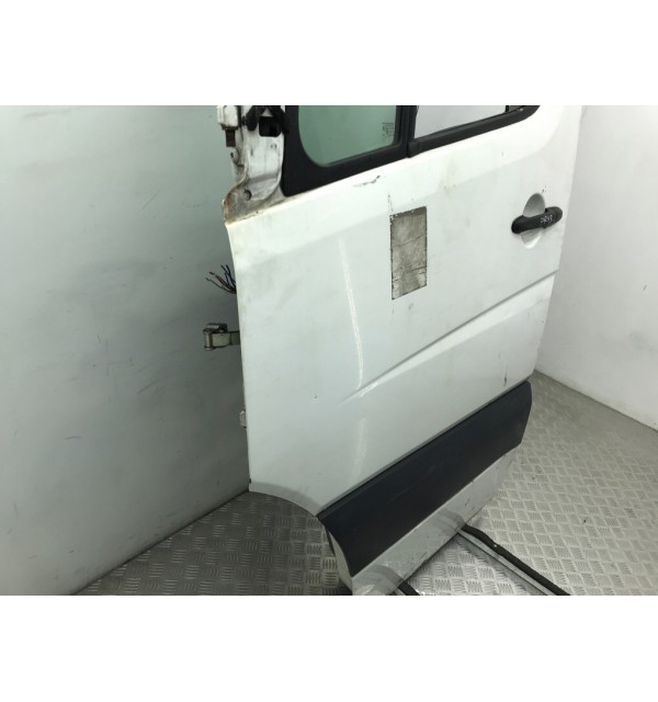 Дверь передняя левая бу для Volkswagen Crafter  2.0 TDi,  2012 г.