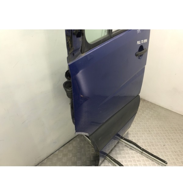 Дверь передняя левая бу для Volkswagen Crafter  2.5 TDi,  2010 г.