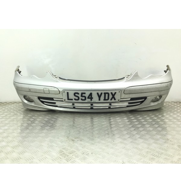 Бампер передний бу для Mercedes C W203 2.2 CDi,  2004 г.