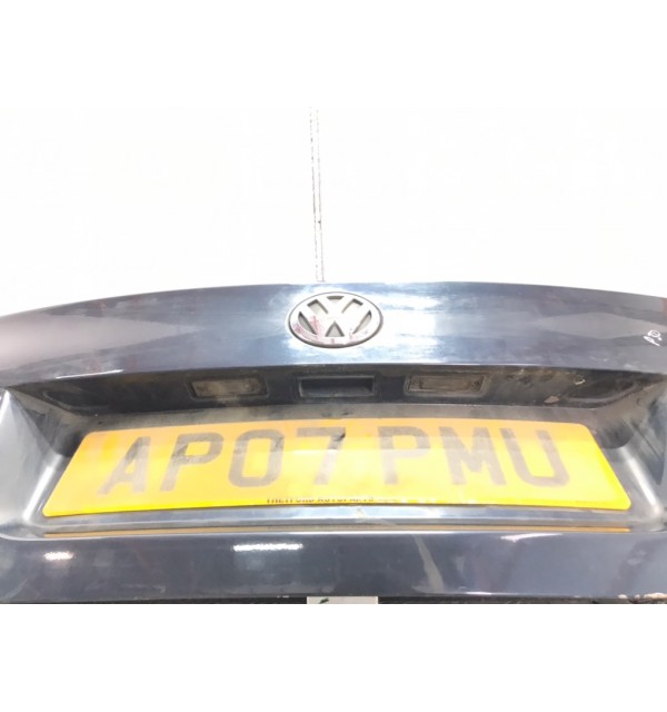 Крышка багажника бу для Volkswagen Jetta 5 2.0 TDi,  2007 г.