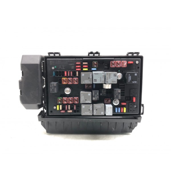Блок предохранителей бу для Opel Astra J 1.7CDTI,  2012 г.