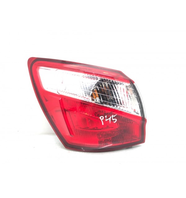 Фонарь задний левый бу для Nissan Qashqai  1.5 DCi,  2011 г.