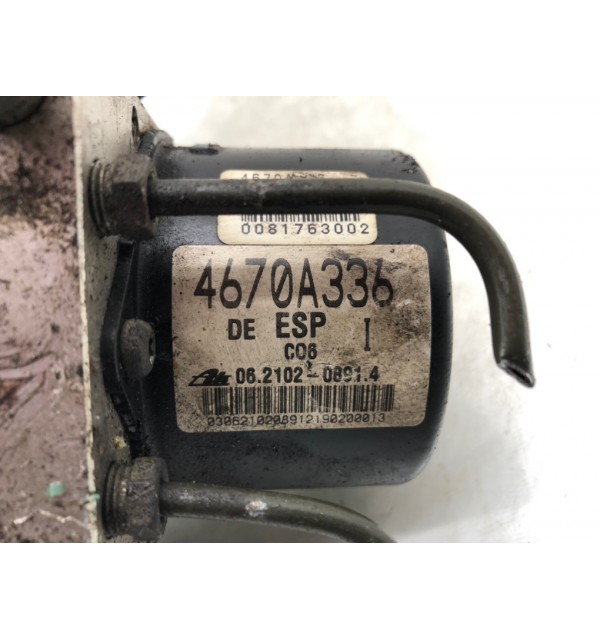 Блок ABS бу для Mitsubishi Outlander 2 2.0 DiD,  2007 г.