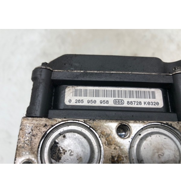 Блок ABS бу для Audi A4 B8 2.0 TDi,  2008 г.