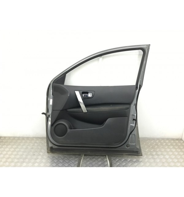 Дверь передняя правая бу для Nissan Qashqai+2  1.5 DCi,  2011 г.