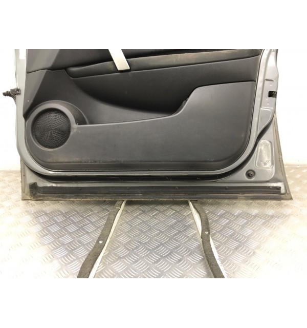 Дверь передняя правая бу для Nissan Qashqai+2  1.5 DCi,  2011 г.