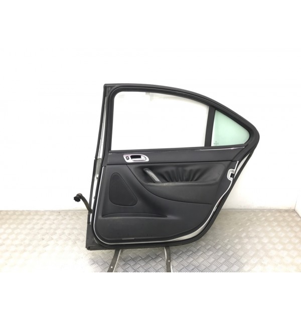 Дверь задняя правая бу для Peugeot 607  3.0 i,  2006 г.