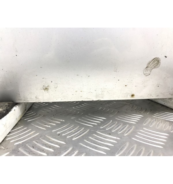 Дверь передняя правая бу для Opel Zafira A 2.0 DTi,  2002 г.