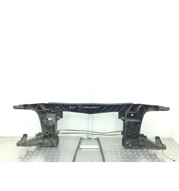 Панель передняя (телевизор) бу для Volkswagen Crafter  2.5 TDi,  2010 г.