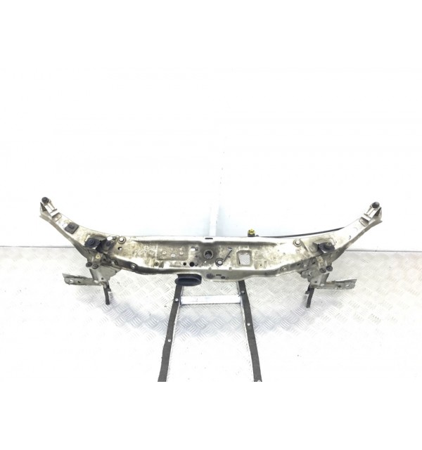 Панель передняя (телевизор) бу для Opel Zafira B 1.6 i,  2012 г.