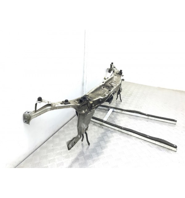 Панель передняя (телевизор) бу для Opel Zafira B 1.6 i,  2012 г.