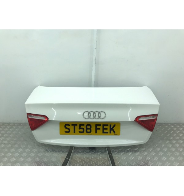 Крышка багажника бу для Audi A5  2.0 TFSi,  2008 г.