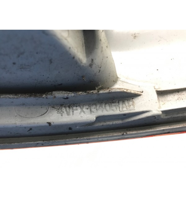 Фонарь задний левый бу для Volkswagen Golf 5 2.0 TDi,  2006 г.