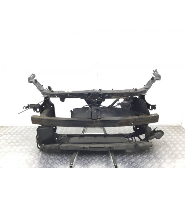 Панель передняя (телевизор) бу для Nissan Qashqai+2  1.5 DCi,  2011 г.