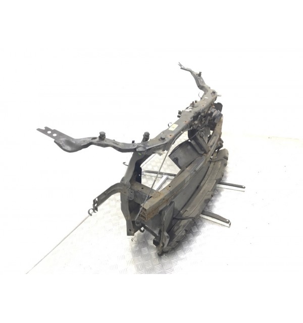 Панель передняя (телевизор) бу для Nissan Qashqai+2  1.5 DCi,  2011 г.