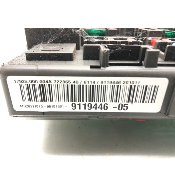 Блок предохранителей бу для BMW 3 E90/E91/E92/E93 2.0 TD,  2012 г.