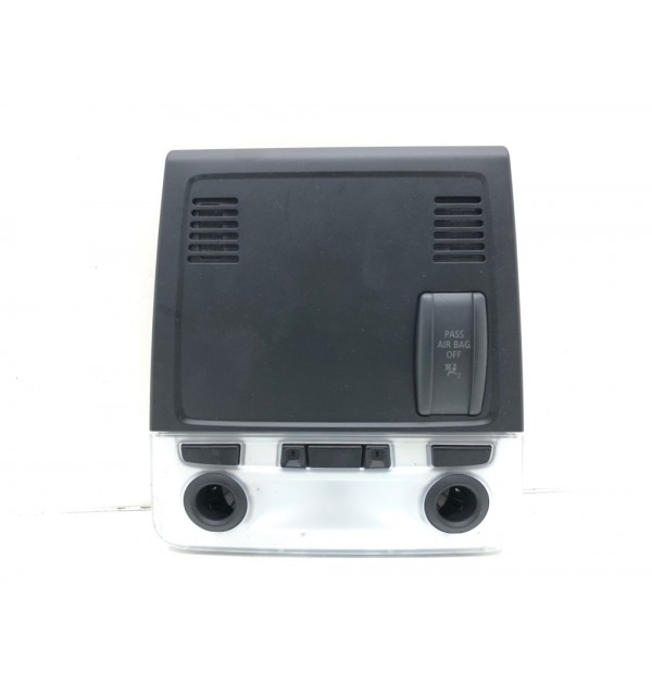 Фонарь салона (плафон) бу для BMW 3 E90/E91/E92/E93 2.0 TD,  2012 г.