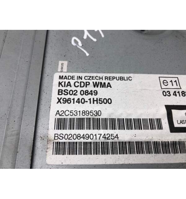 Магнитола бу для Kia Ceed 1 1.6 CRDi,  2009 г.