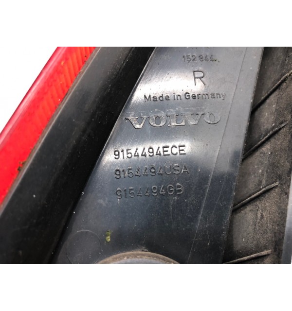 Фонарь задний правый бу для Volvo V70 2 2.4 Ti,  2002 г.