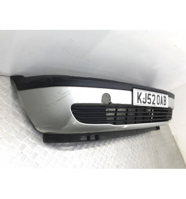 Бампер передний бу для Opel Zafira A 2.0 DTi,  2002 г.