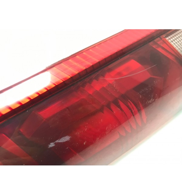 Фонарь задний правый бу для Nissan X-Trail T30 2.2 DCi,  2005 г.