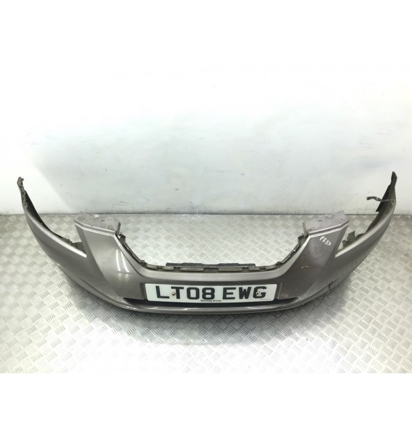 Бампер передний бу для Kia Ceed 1 1.4 i,  2008 г.
