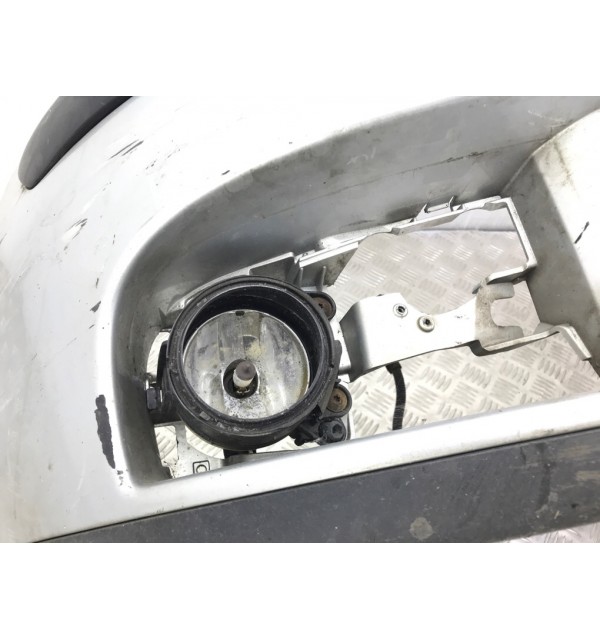 Бампер передний бу для Volkswagen Golf 5 2.0 TDi,  2006 г.