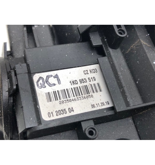 Переключатель подрулевой (стрекоза) бу для Volkswagen Golf 5 1.9 TDi,  2007 г.