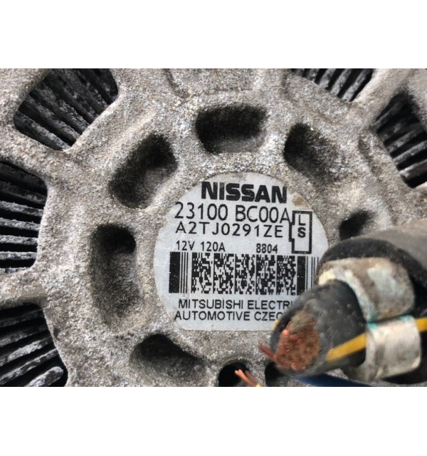 Генератор бу для Nissan Qashqai  1.6 i,  2008 г.