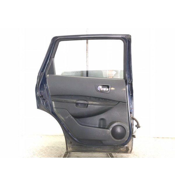 Дверь задняя левая бу для Nissan Qashqai+2 1 1.5 DCi,  2009 г.