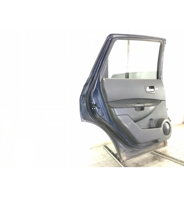 Дверь задняя левая бу для Nissan Qashqai+2 1 1.5 DCi,  2009 г.