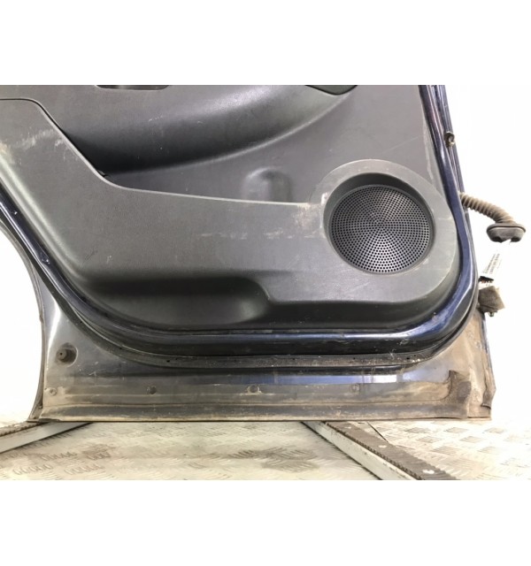 Дверь задняя левая бу для Nissan Qashqai+2 1 1.5 DCi,  2009 г.