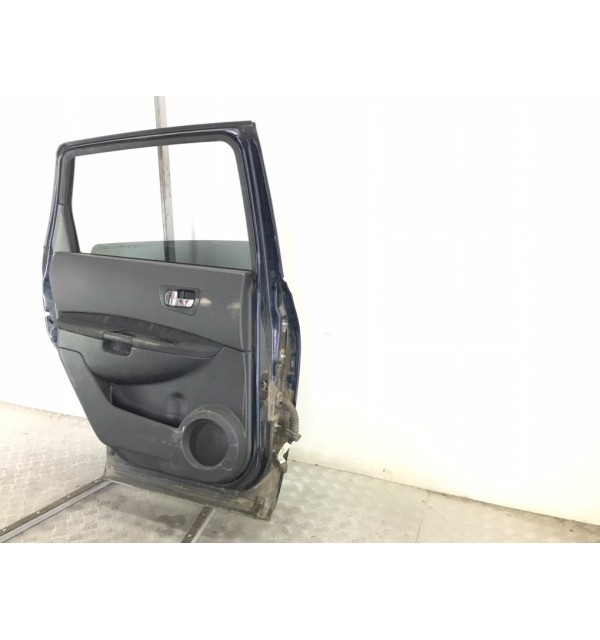 Дверь задняя левая бу для Nissan Qashqai+2 1 1.5 DCi,  2009 г.