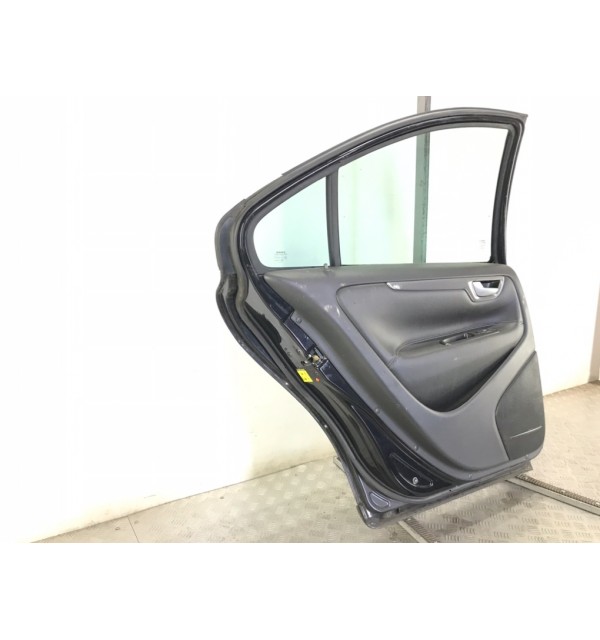 Дверь задняя левая бу для Volvo S60 1 2.4 D5,  2004 г.