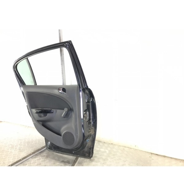 Дверь задняя левая бу для Opel Corsa D 1.4 i,  2010 г.