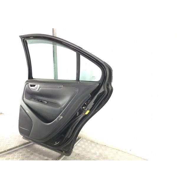 Дверь задняя правая бу для Volvo S60 1 2.4 D5,  2004 г.