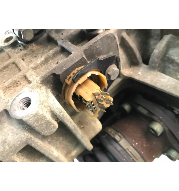 КПП автоматическая (АКПП) бу для Volkswagen Golf 4 1.6 i,  2002 г.