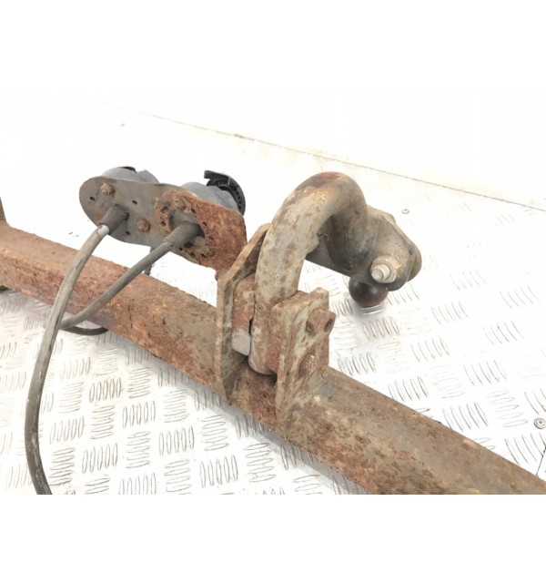 Прицепное устройство (фаркоп) бу для Peugeot 4007  2.2 HDi,  2009 г.