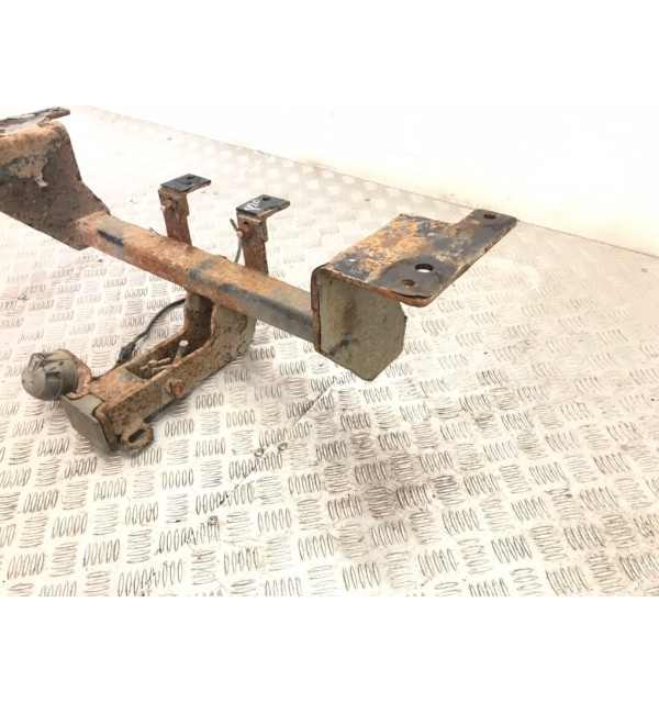 Прицепное устройство (фаркоп) бу для Ford Transit 6 2.4 TDDi,  2004 г.