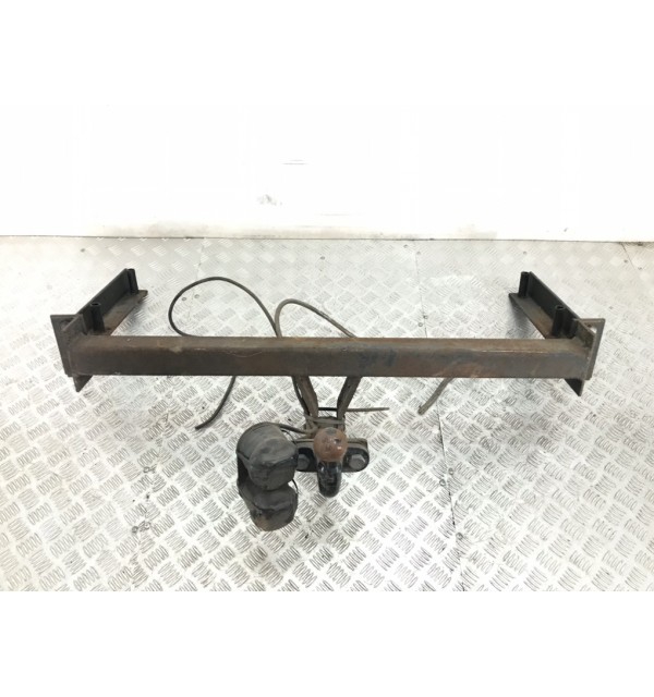 Прицепное устройство (фаркоп) бу для Honda Civic 8 1.8 i,  2008 г.