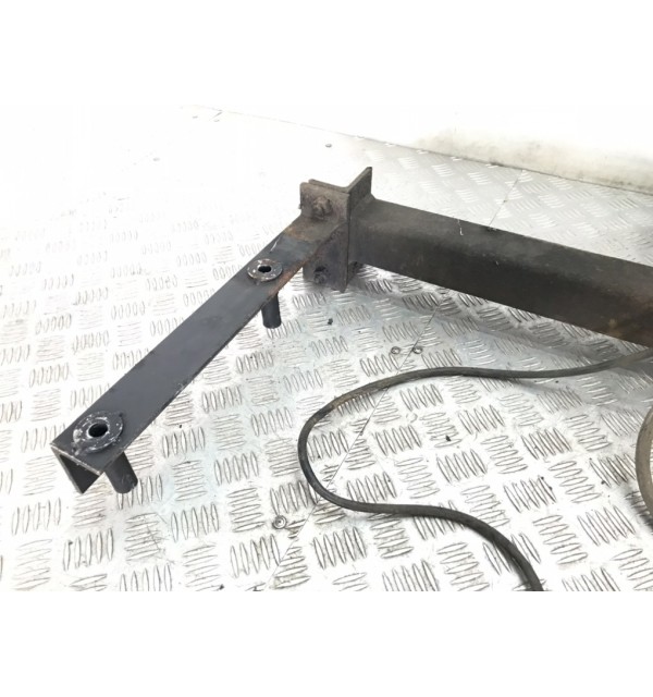 Прицепное устройство (фаркоп) бу для Honda Civic 8 1.8 i,  2008 г.