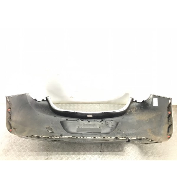 Бампер задний бу для Opel Astra J 1.6 Ti,  2010 г.
