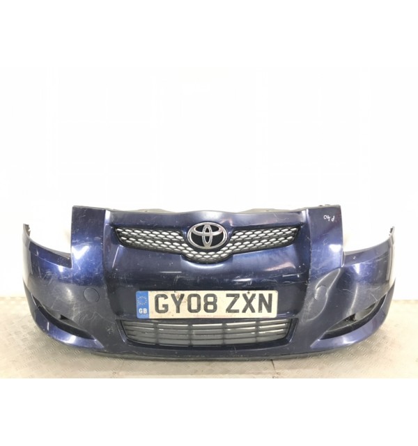 Бампер передний бу для Toyota Auris 1 1.6 i,  2008 г.